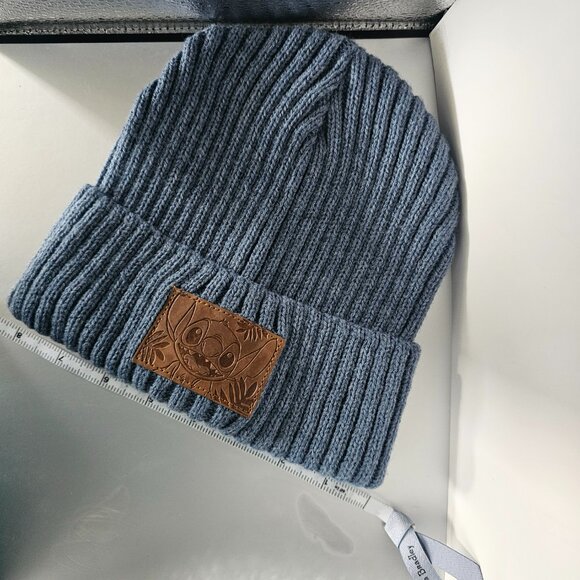 Stitch Disneyland Paris Badge Knitted Cap - Adult - Picture 5 of 6